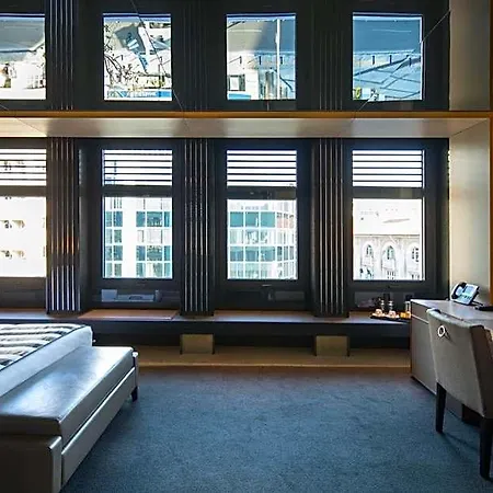 Key Hotel